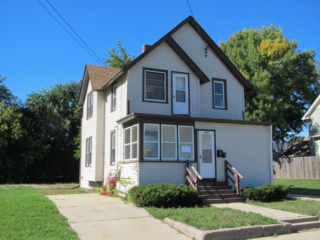 6634 14 Th Ave