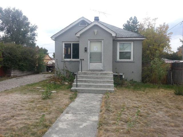 142 E 2nd N