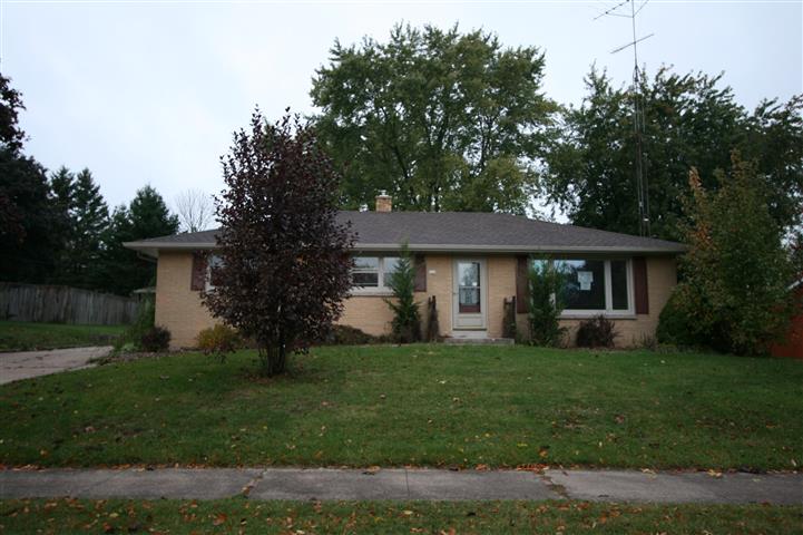 920 Rosemere Circle
