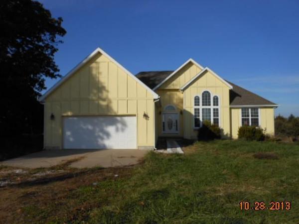225 Lone Hickory Rd