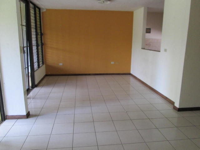 Urb Sierra Bayamon 87-12 Calle 70 Altos De La Sie