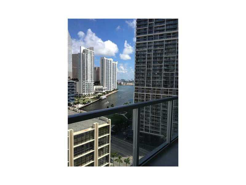 500 BRICKELL AV # 1903