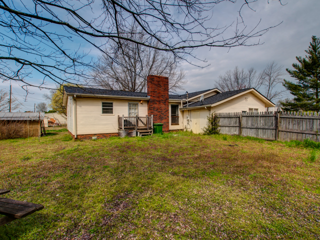 1106 Tyler Ave.