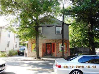 215 Essex St
