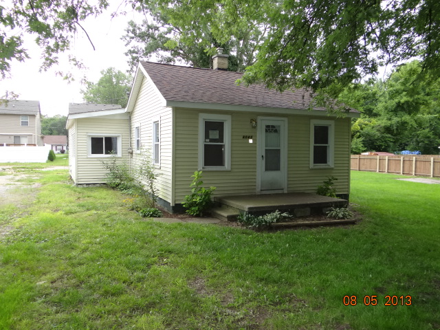 6045 Newberry