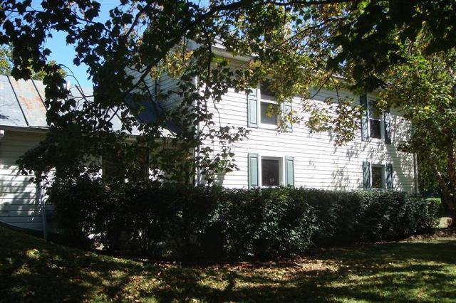 959 Spears Mill Rd