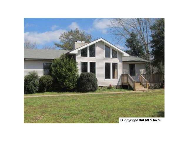 215 Hughes Road