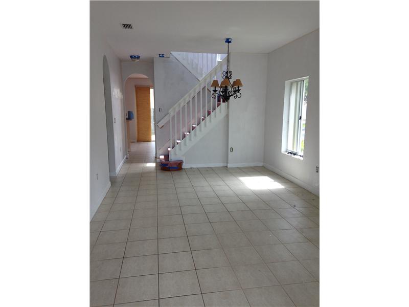 5605 NW 112 PATH