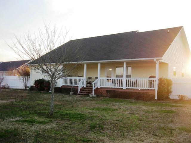 1045 Cove Road