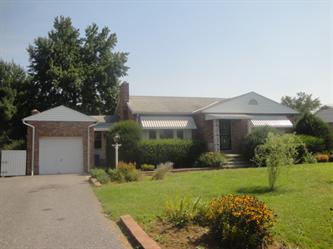 555 Locust Grove Rd