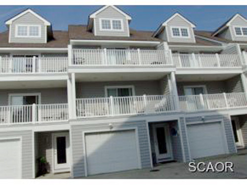 37 SOUTH SHORE MARINA