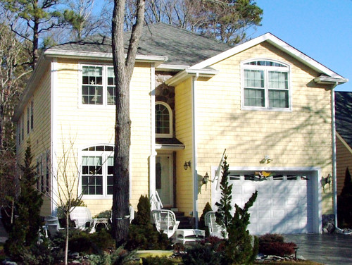 419 Lekites Ave