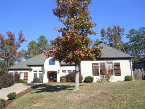 33 Bronte Ct