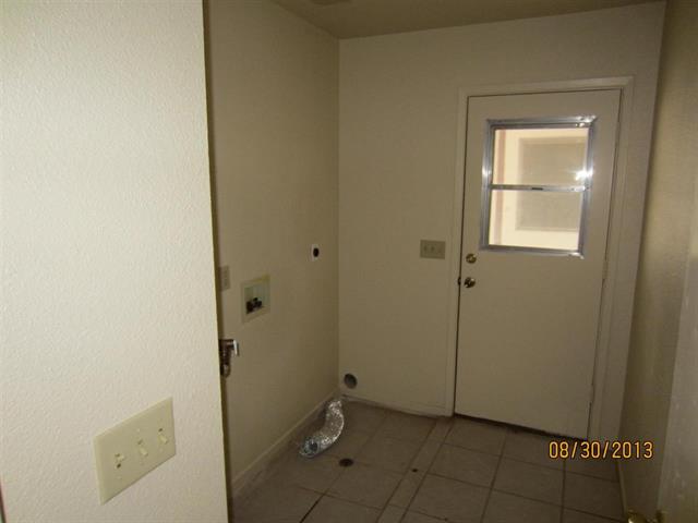 777 W Calle Esperanza