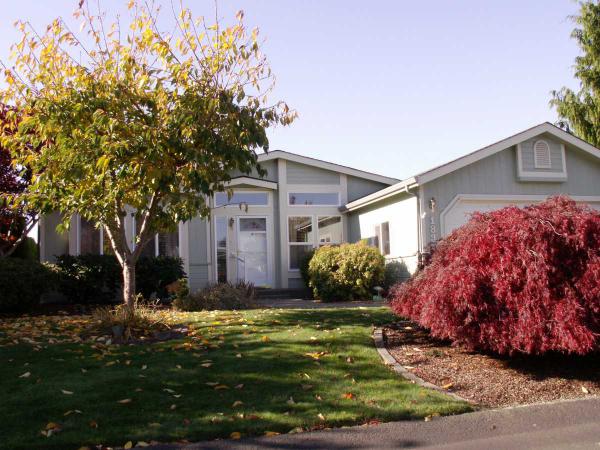 1831 Daylily Lane SE