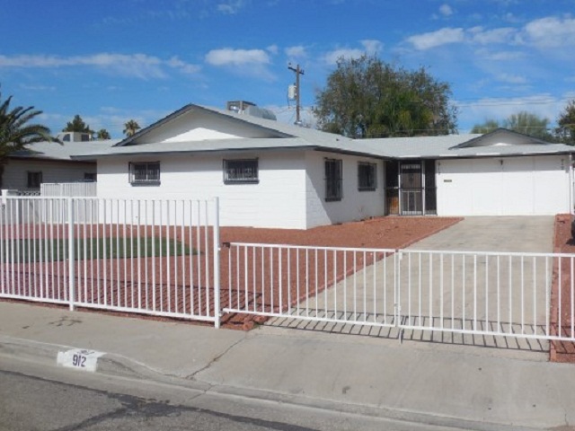 912 Count Wutzke Avenue