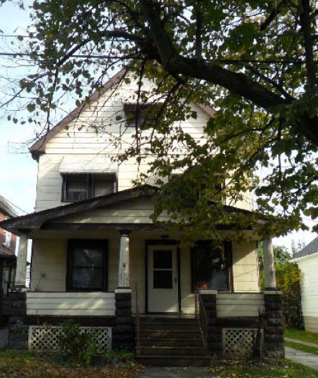 2035 Dowd Avenue