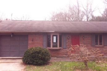 852 Hibner Ave