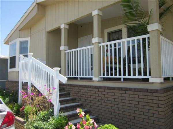 525N Gilbert St #14