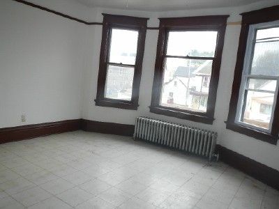 1725-a South 25th