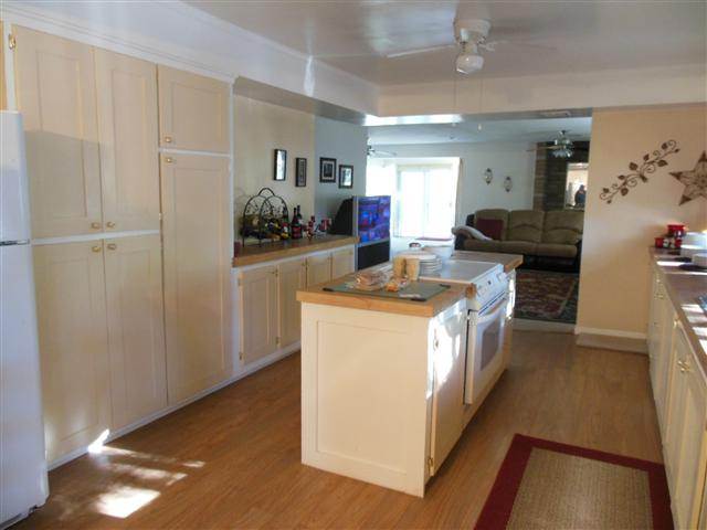 341 S 15th Drive