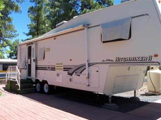 3921 horseshoe Loop