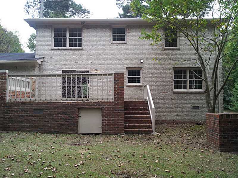 5565 Woodside