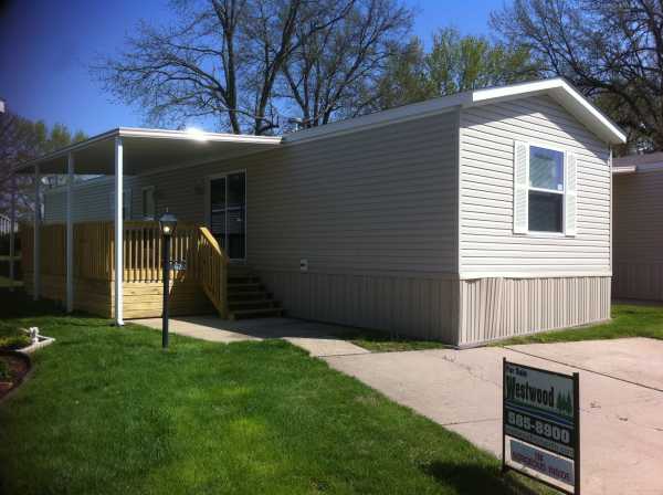 1515 N. Lincoln #67