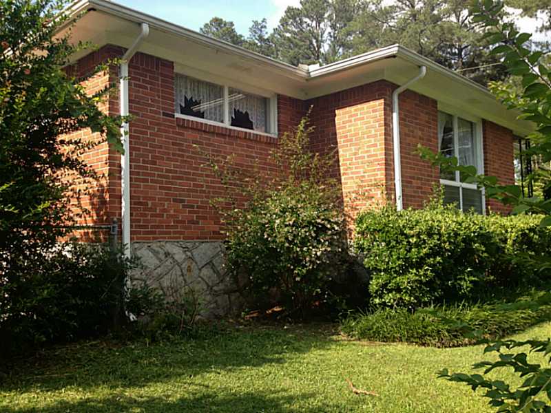 2048 Shady Lane
