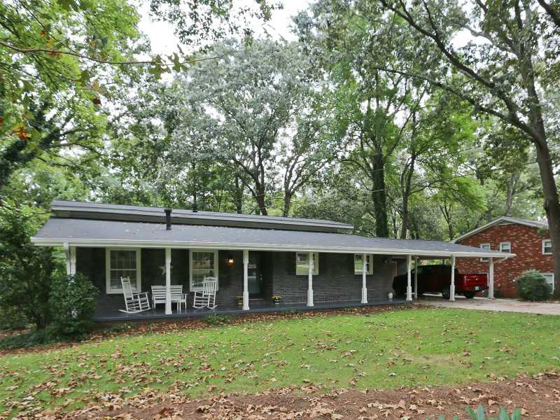 1152 Bromley Road