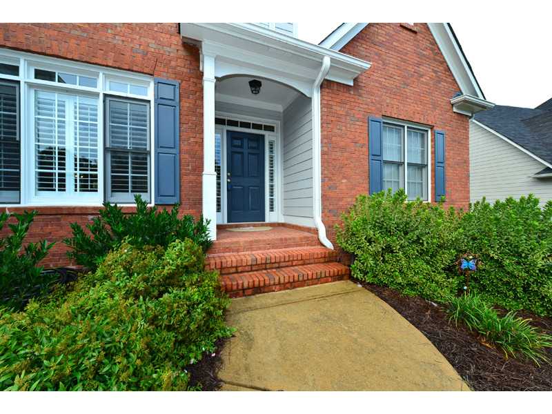 107 Meadow Glen Way