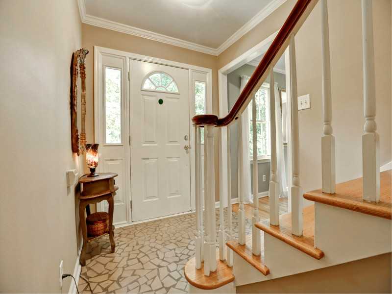 207 Devonwood Drive