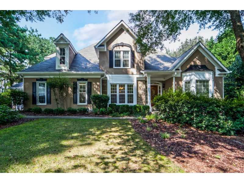 1460 Firethorn Lake Nw