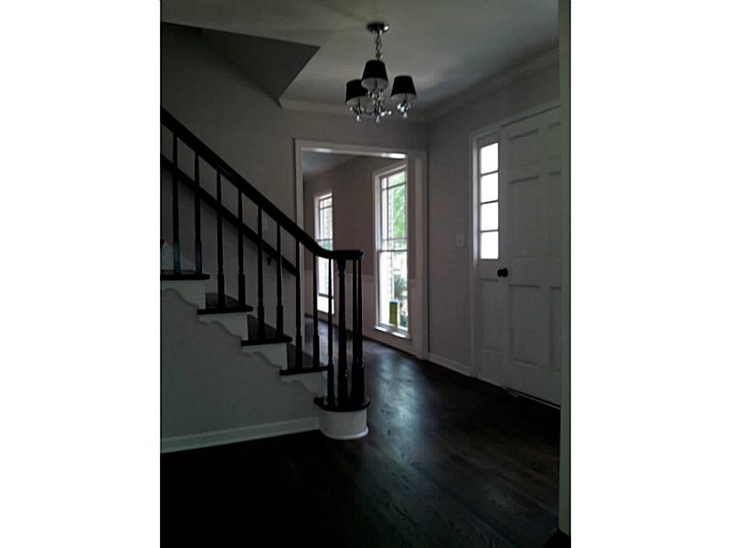 2287 N Peachtree Way