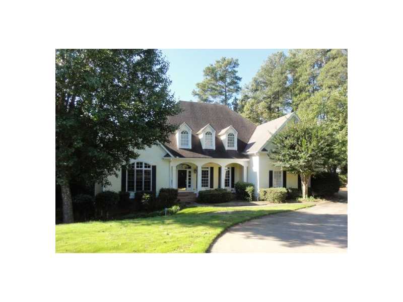 910 Newport Court