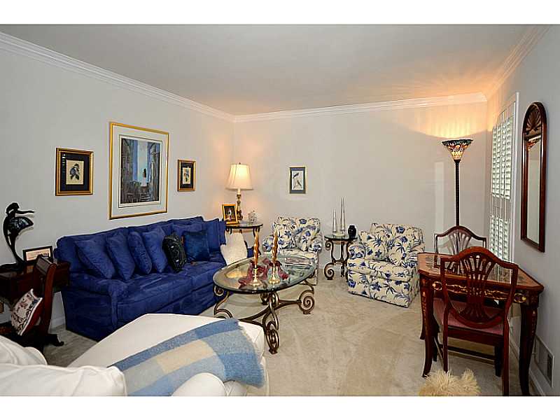 2646 Stonehenge Court