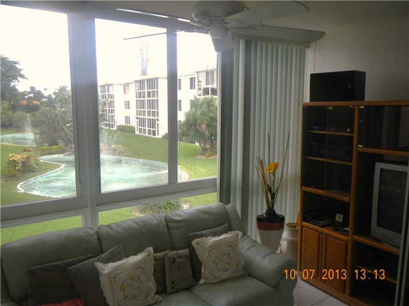 6005 DEL LAGO CR # 209