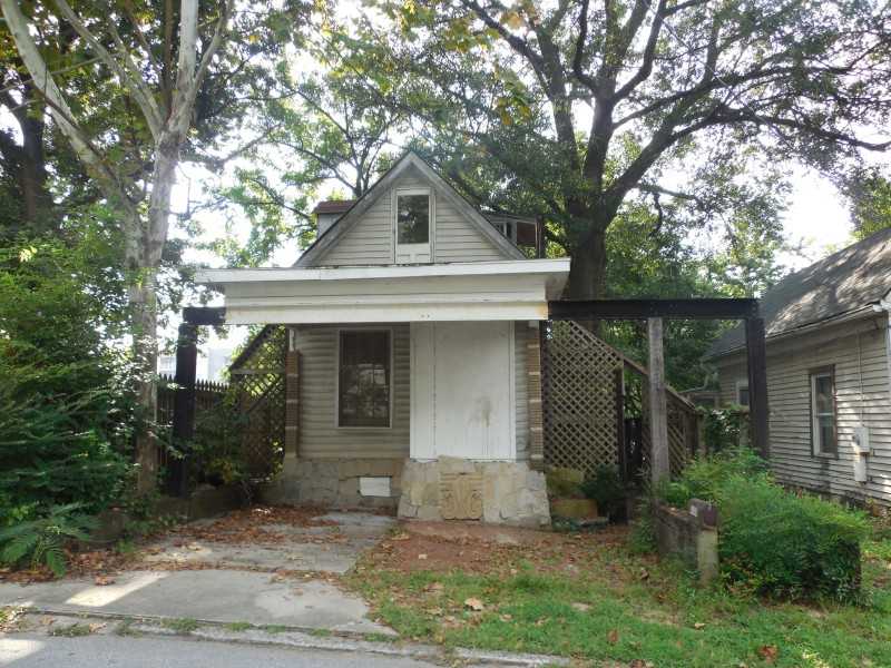 1018 Curran Street