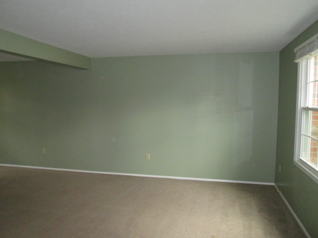 3195 Wexford Blvd