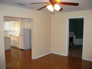 207 Sunset Rd