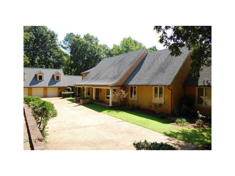1925 Spalding Drive