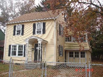 122 Edgemont Street