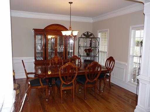 21 Gainesborough Walk
