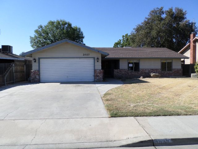2027 East Princeton Court