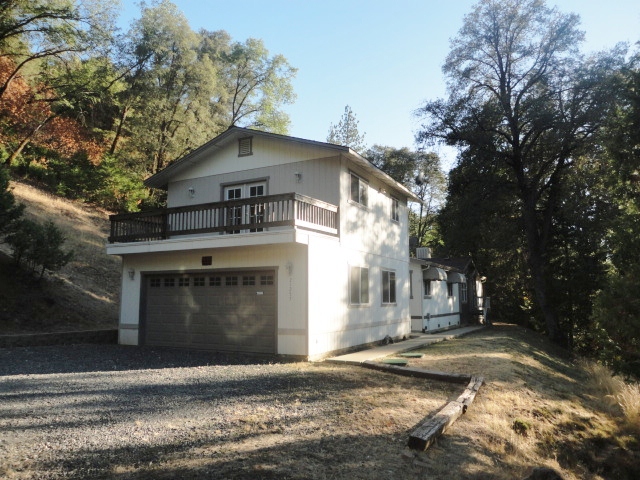 21257 Phoenix Lake Road