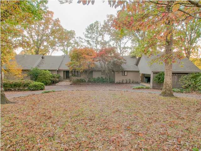 536 Robbins Beach Rd.