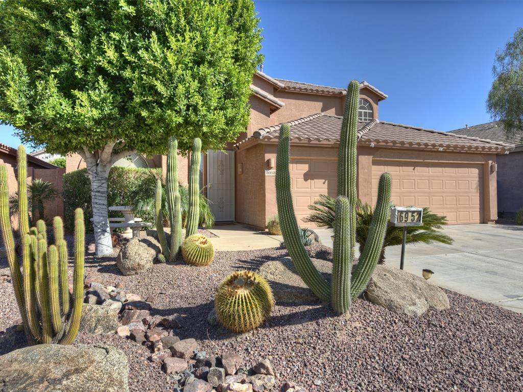 6952 W. Remuda Dr.