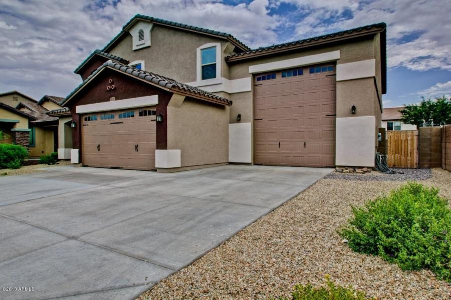7839 W Andrea Dr