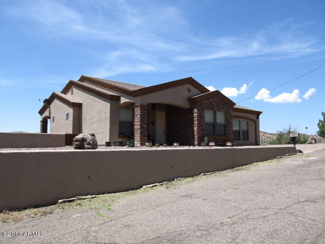 989 N. Haskins Terrace