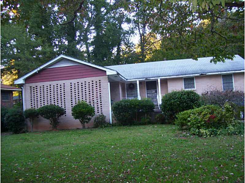 2589 Browns Mill Road Se